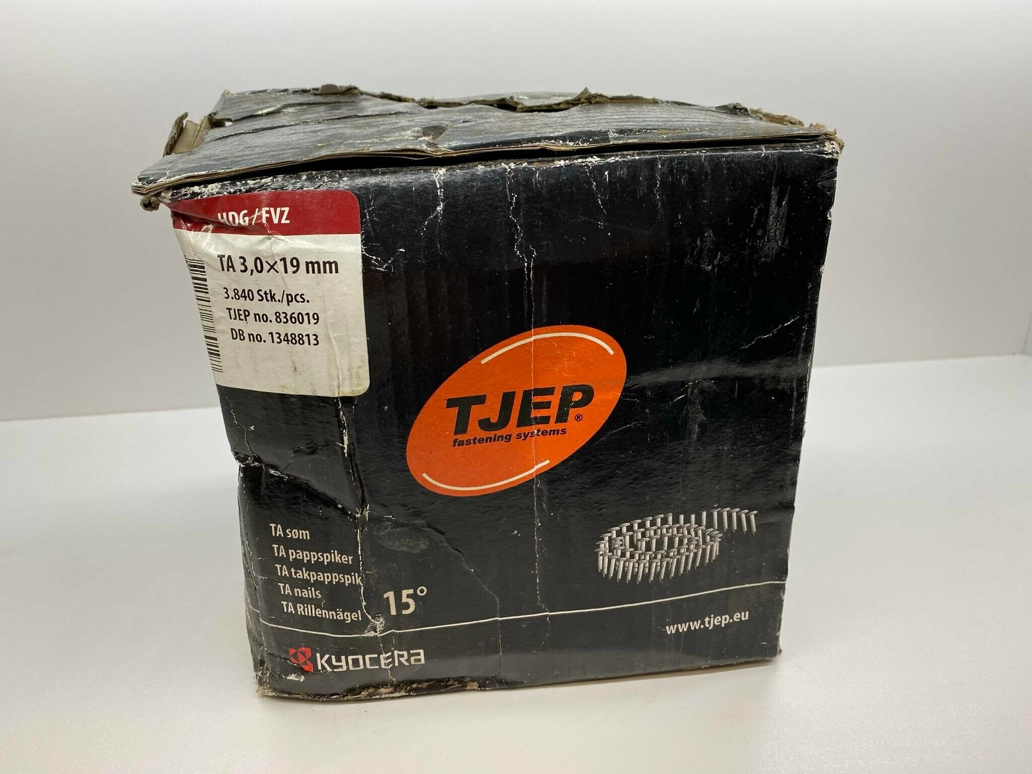 gwozdzie-laczone-papierem-tjep-30x19-ring-slowackiego-23-debno