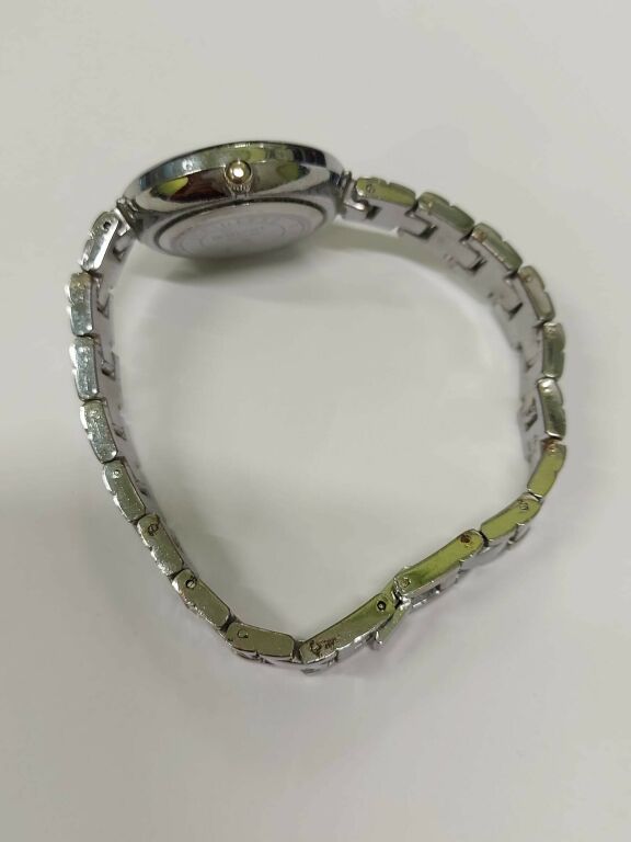 delikatny-zegarek-cucoo-stan-11323-2