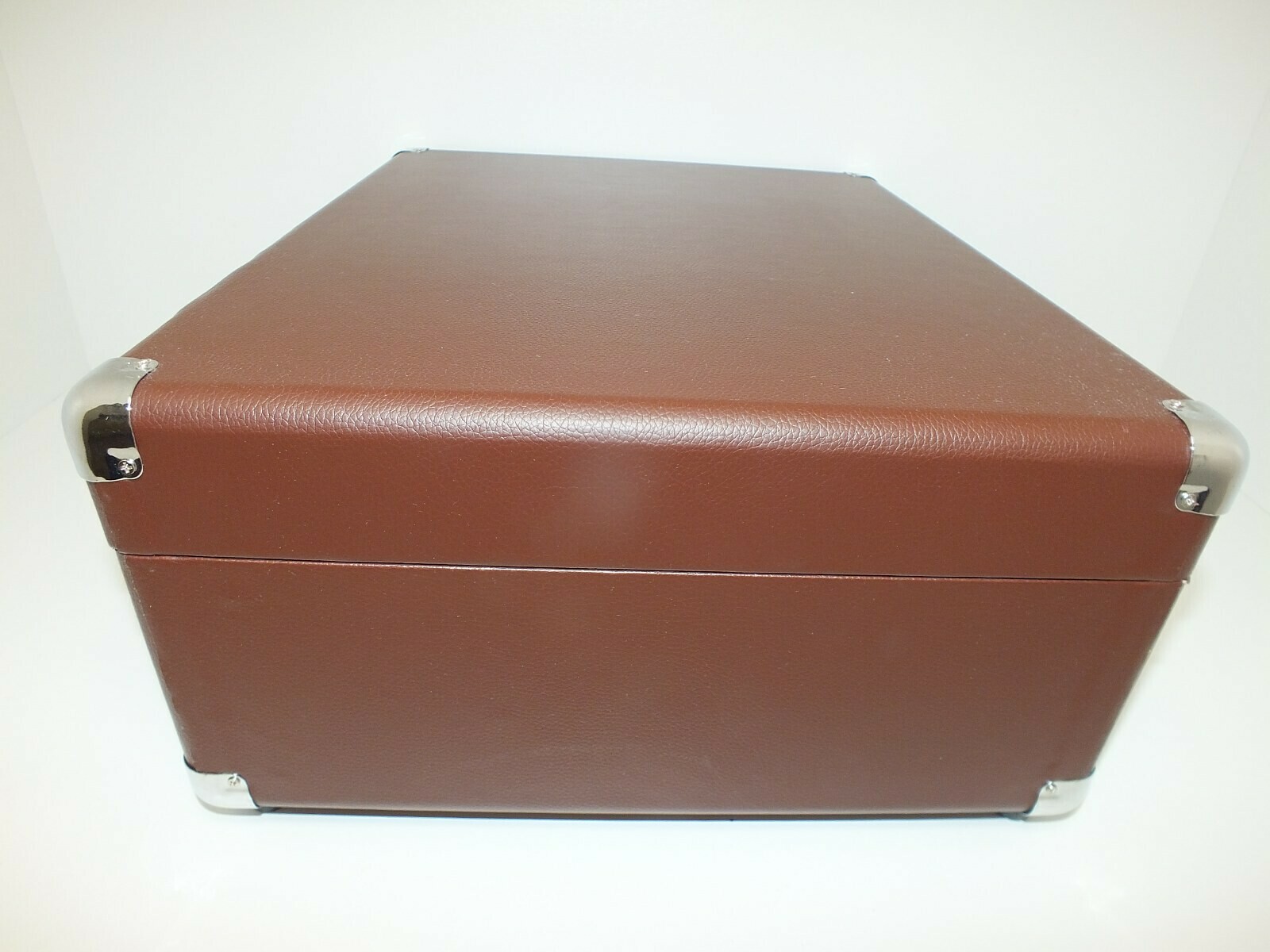 nostalgy-gramofon-suitcase-turntable-stan-bd-predkosc-obrotowa-obrmin-brak-informacji