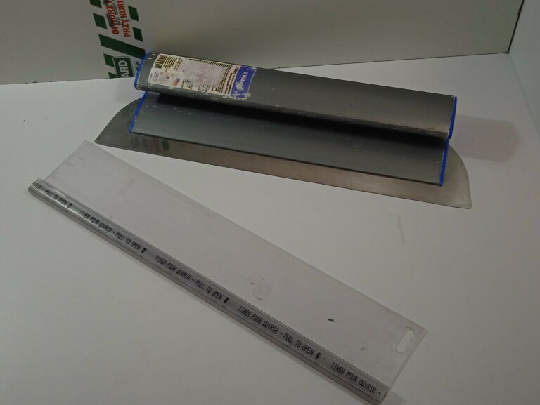 kubala-szpachla-do-gladzi-40cm-at-warto-sikorskiego-1-starogard-gdanski