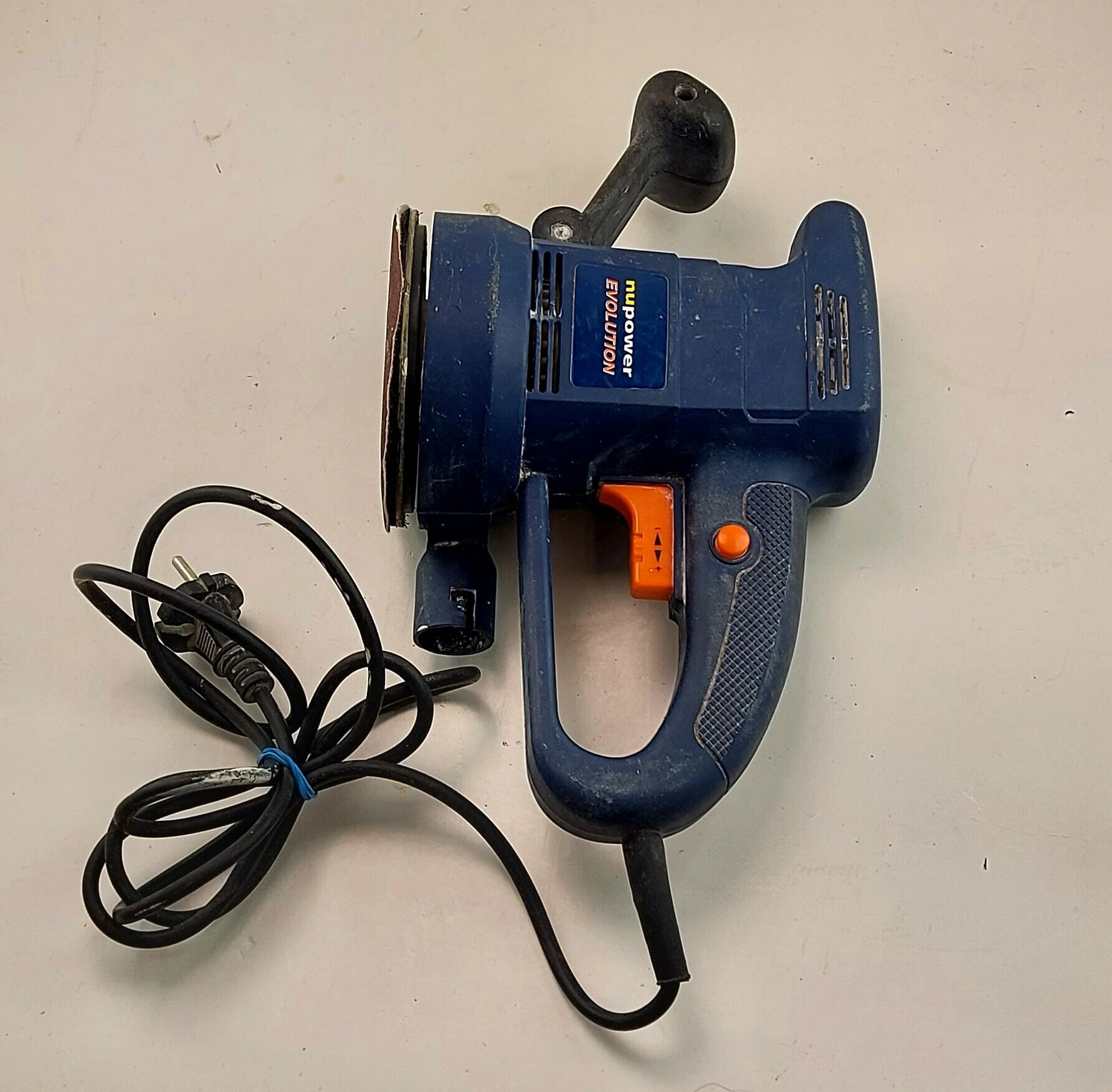 szlifierka-mimosrodowa-nupower-evolution-nrs420-rodzaj-zasilania-sieciowa