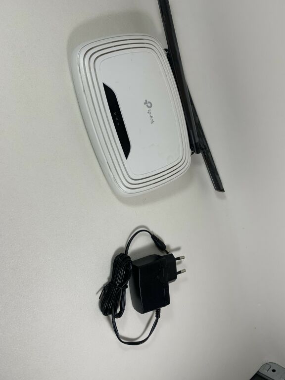 ROUTER TP LINK 300MB/S TL-WR841N