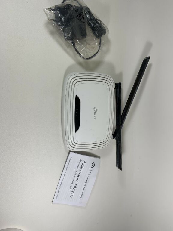 ROUTER TP LINK 300MB/S TL-WR841N