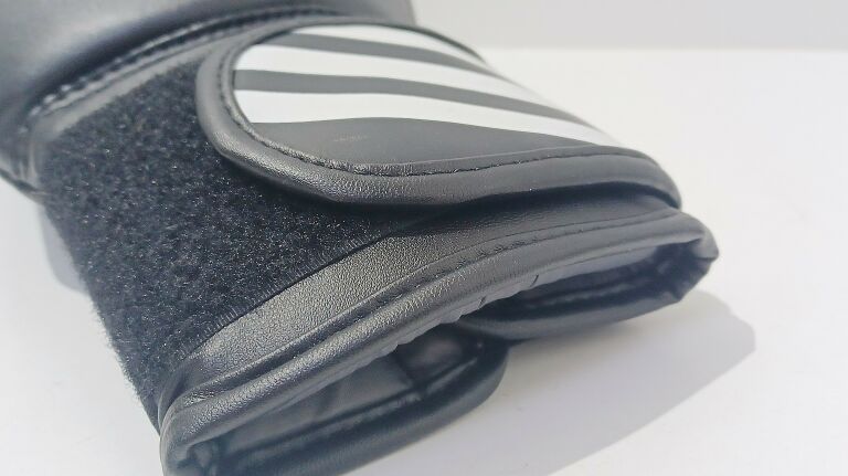 RĘKAWICE ADIDAS BOXING KIT PERFORMANCE 8 OZ