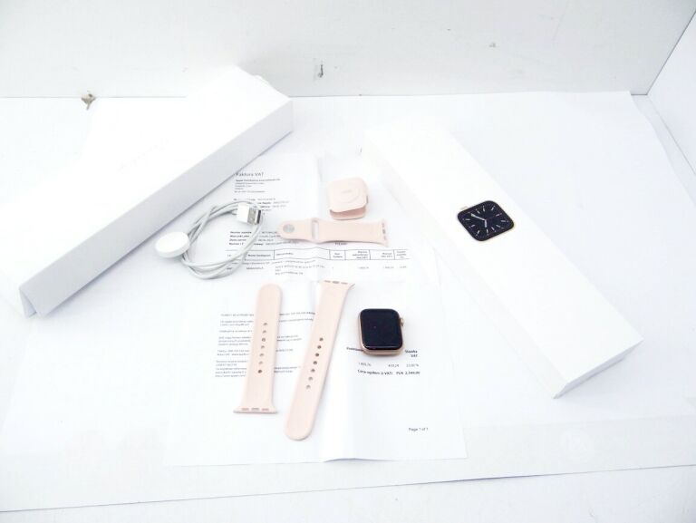 smartwatch-apple-watch-series-6-a2375-1-maja-47-sj-lublin