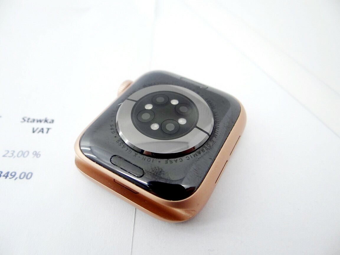 smartwatch-apple-watch-series-6-a2375-ean-gtin-190199834163