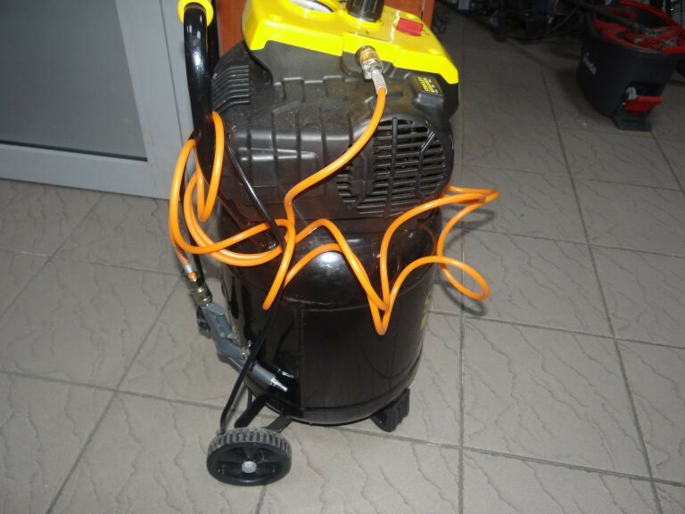 KOMPRESOR STANLEY FATMAX 8117250STF505