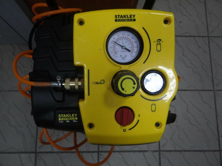 KOMPRESOR STANLEY FATMAX 8117250STF505