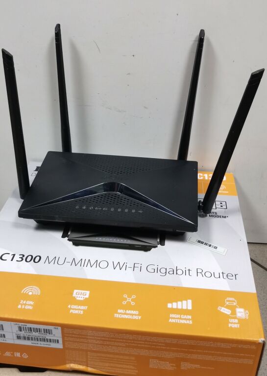 ROUTER D-LINK DIR 853