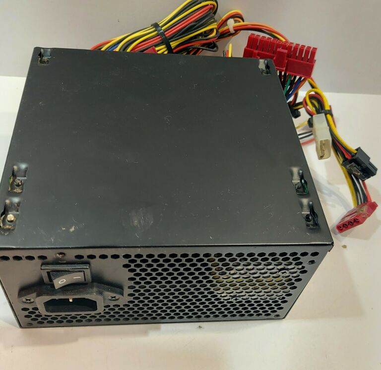 MODECOM FEEL 500W