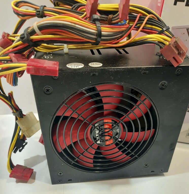 MODECOM FEEL 500W