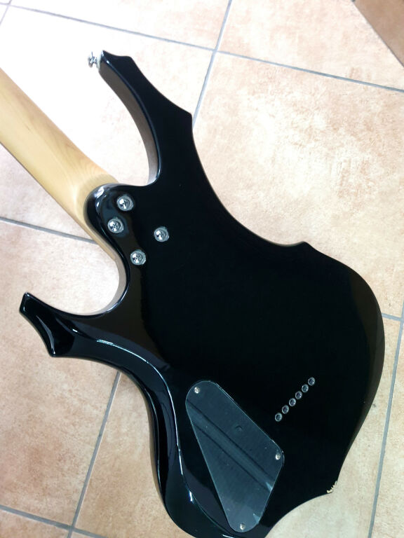 CZYTAJ OPIS GITARA ESP LTD F 50 BLACK