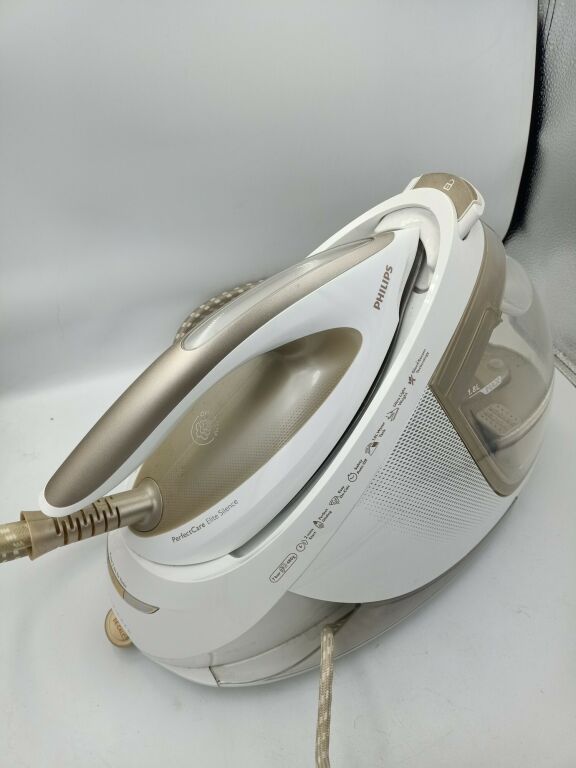 ŻELAZKO STACJA PAROWA PHILIPS GC9600