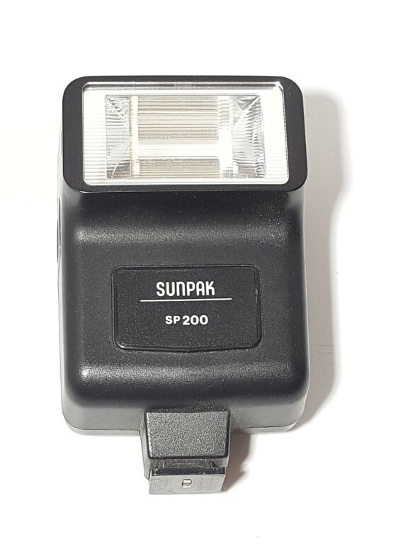 lampa-do-aparatu-sunpak-sp-200-plwolnosci-3-5-sj-namyslow