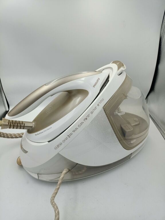 ŻELAZKO STACJA PAROWA PHILIPS GC9600