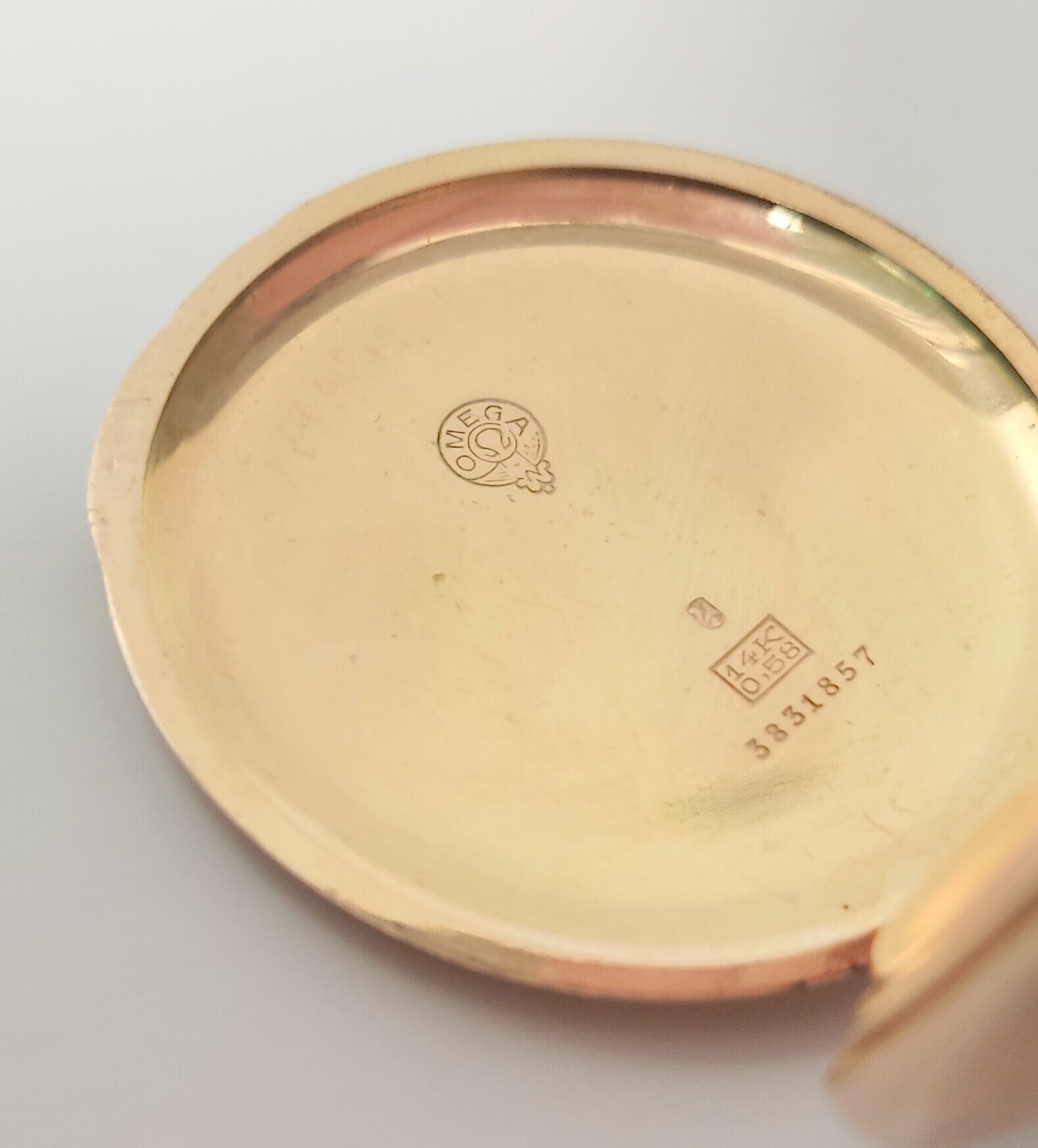 zloty-zegarek-omega-grand-prix-paris-1900-14k-marka-wytwornia-omega