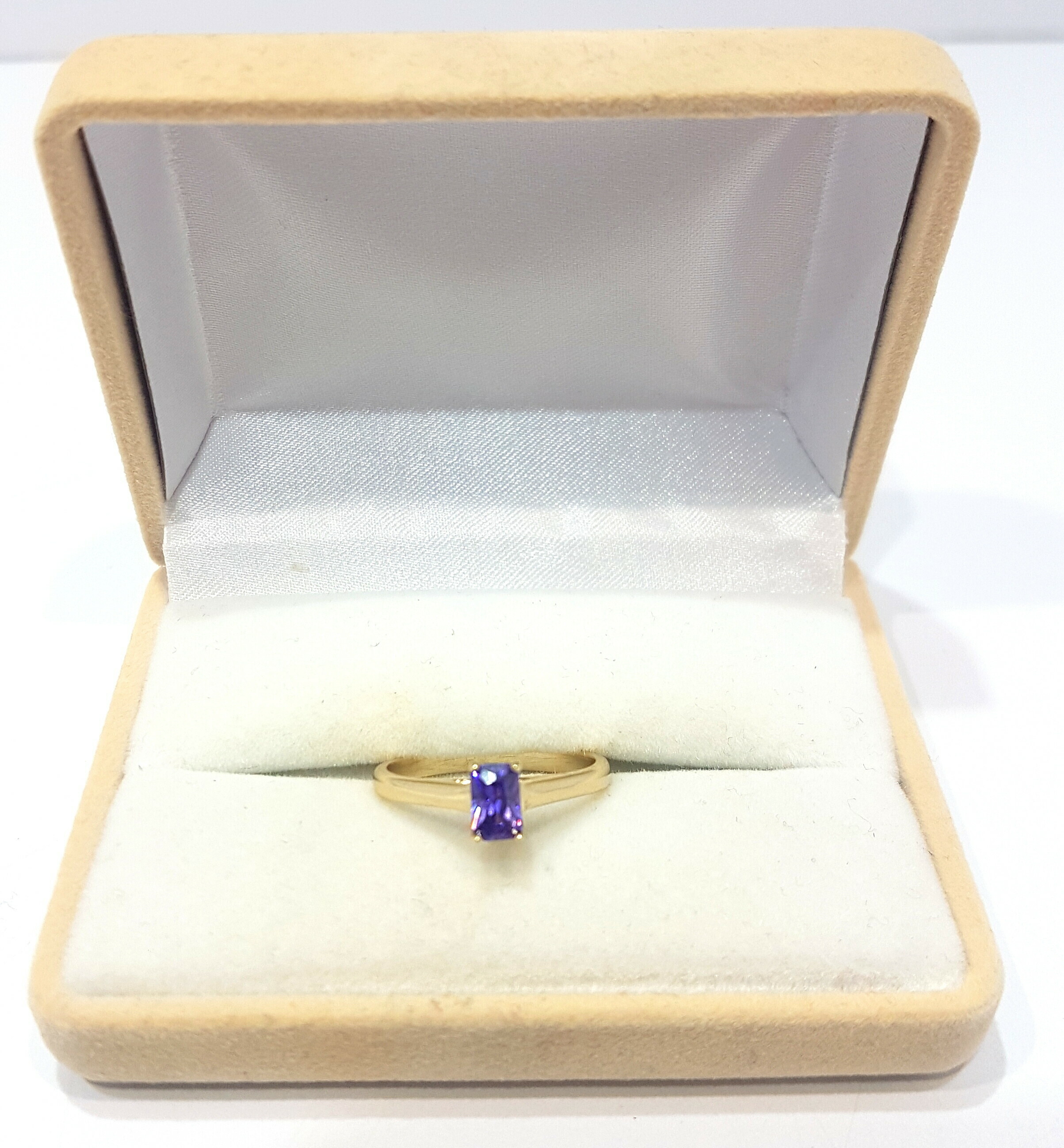 sliczny-zloty-pierscionek-286g-pr585-r19-material-15835-2