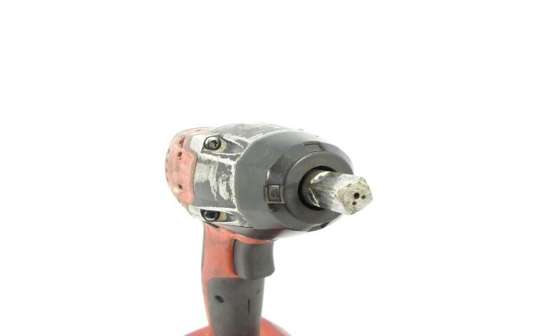 zakretarka-udarowa-hilti-siw-6at-a22aku-zasilanie-akumulatorowe