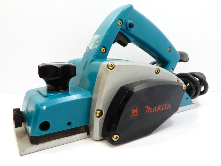 STRUG MAKITA 1900B + WALIZKA