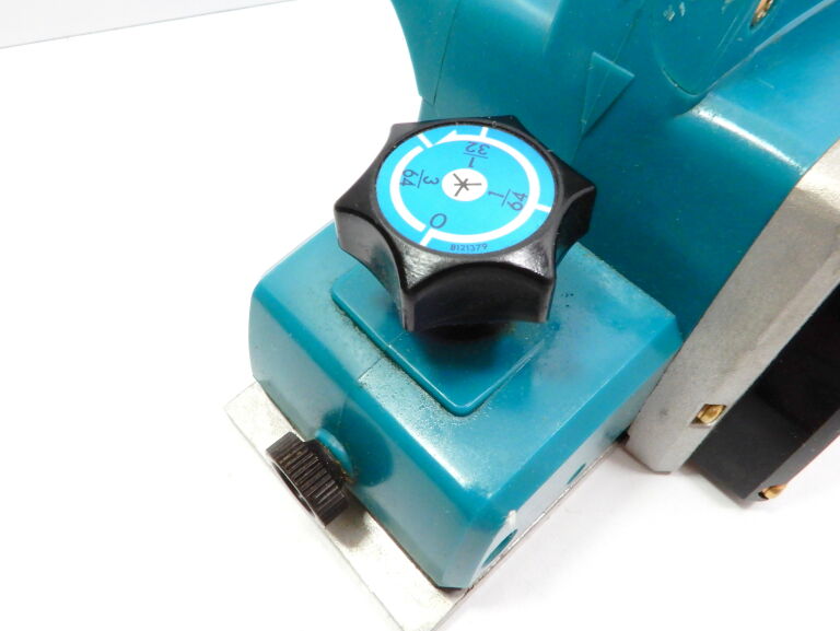 STRUG MAKITA 1900B + WALIZKA
