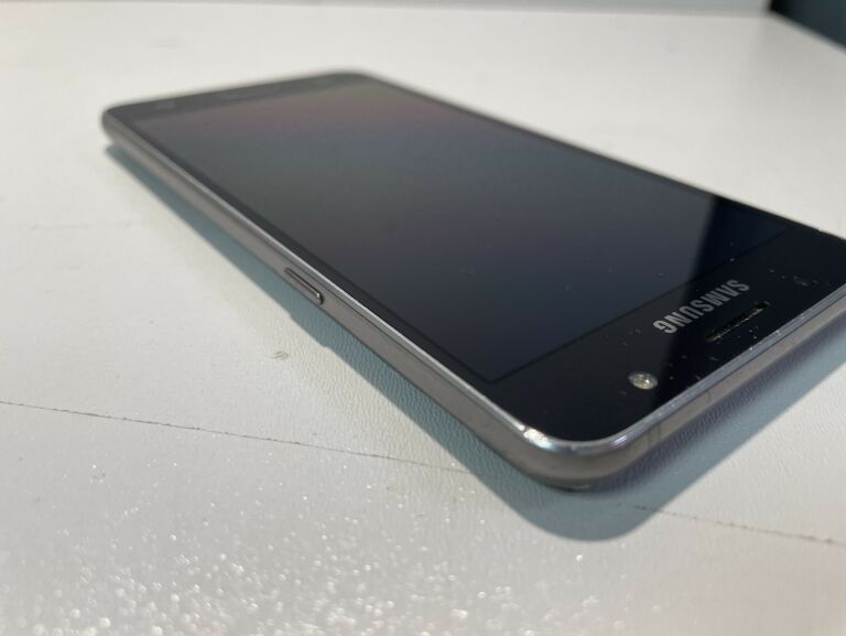 TELEFON SAMSUNG GALAXY J5 2016