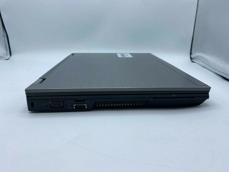 LAPTOP DELL LATITUDE E6410 I5 4/250GB+TORBA+ZASIL