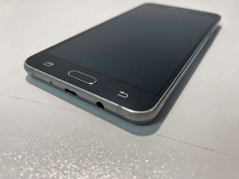 TELEFON SAMSUNG GALAXY J5 2016