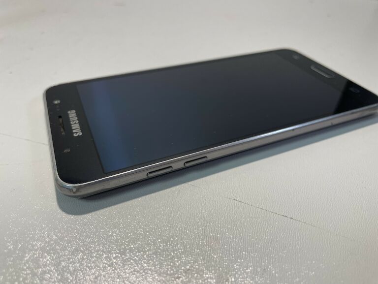 TELEFON SAMSUNG GALAXY J5 2016