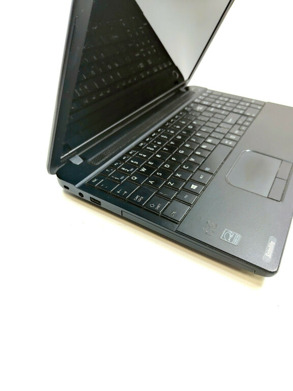 LAPTOP TOSHIBA SATELLITE C50-A-14E