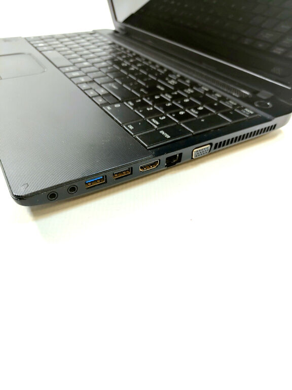 LAPTOP TOSHIBA SATELLITE C50-A-14E