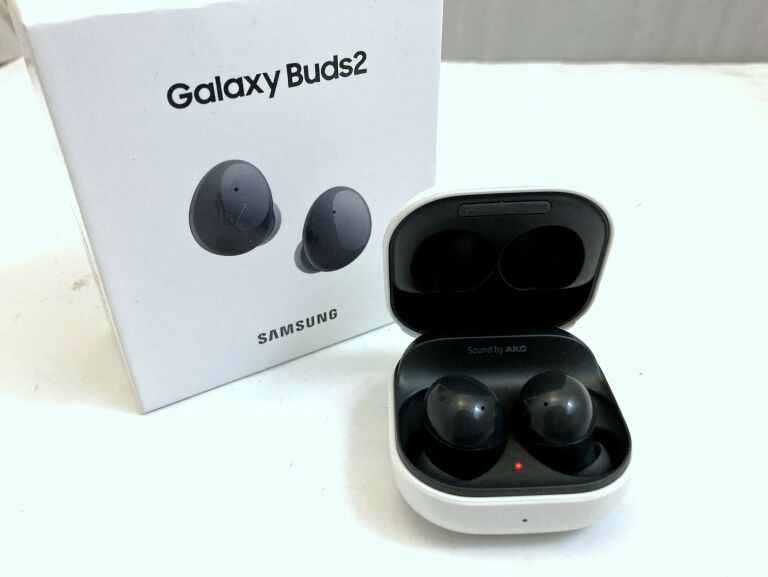 sluchawki-samsung-buds-2-okulickiego-92-stalowa-wola