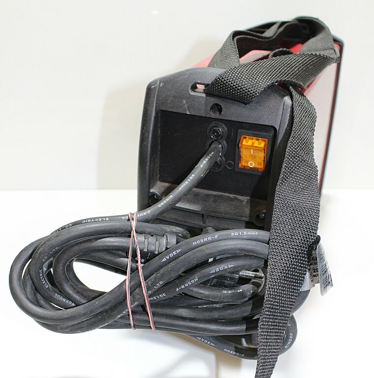 spawarka-inwertorowa-bester-150-st-kod-producenta-150-st