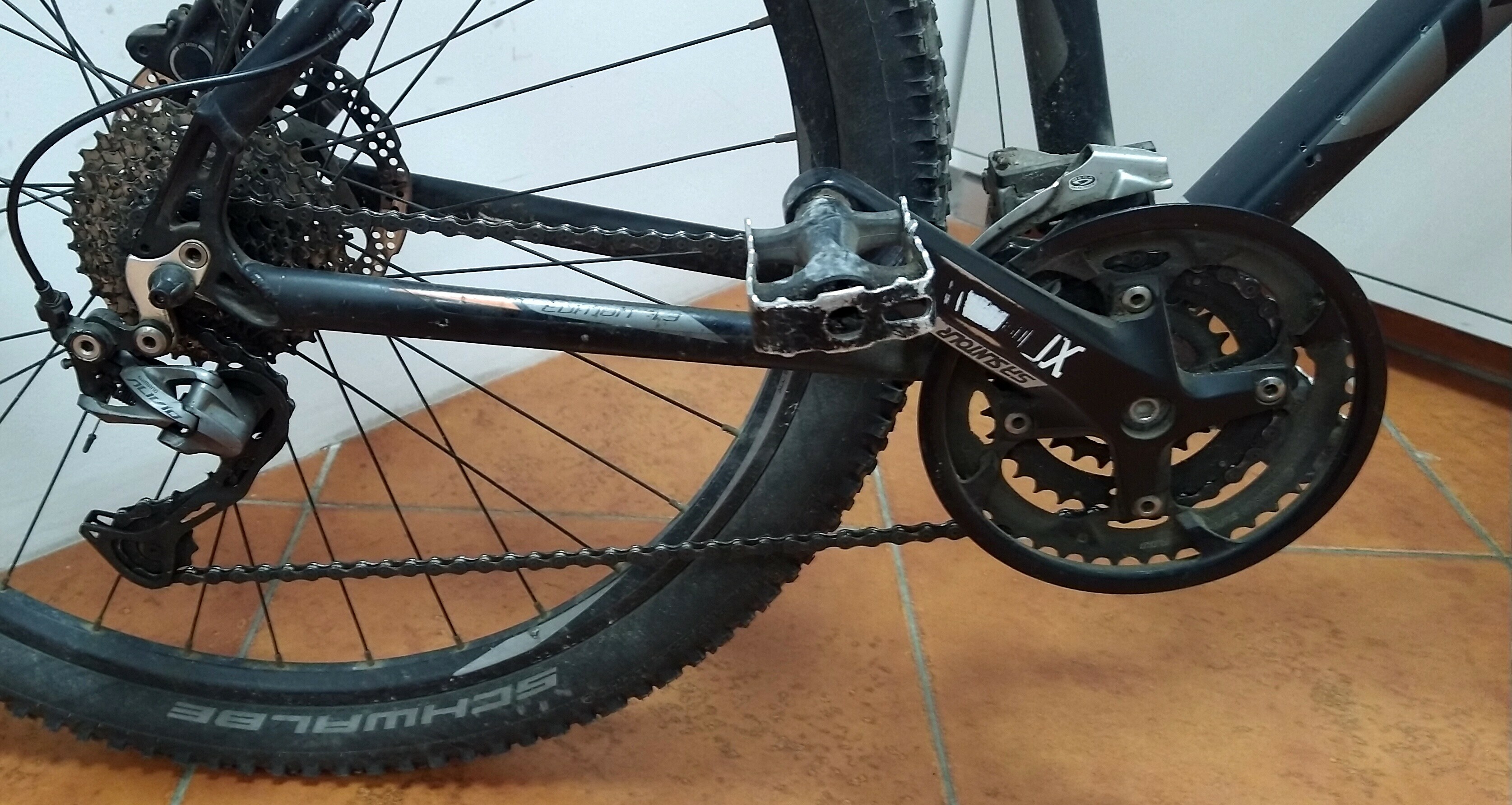 rower-kross-black-edition-73-rozmiar-ramy-21-cali