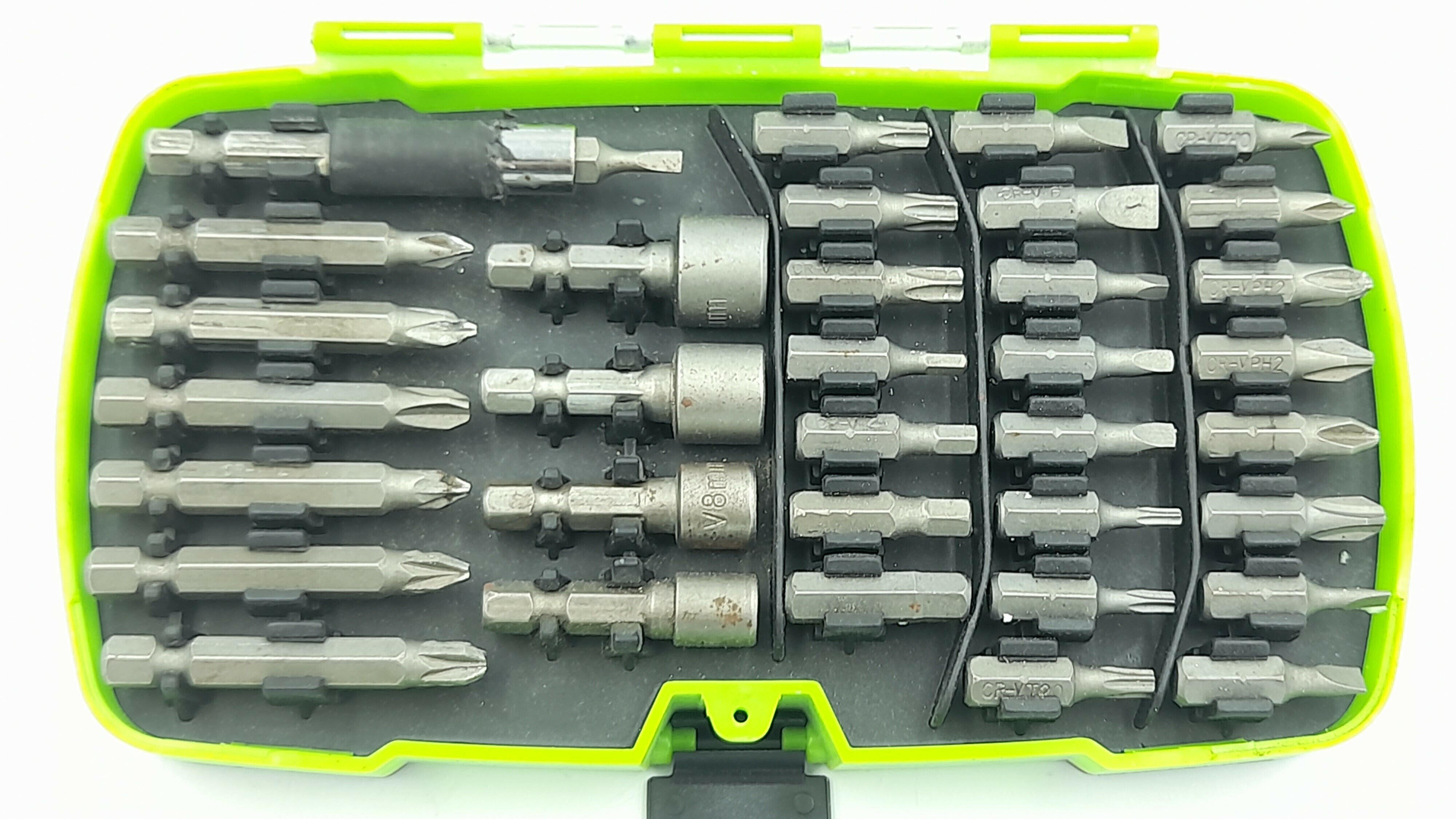 zestaw-bitow-niteo-tools-35szt-w-pudelku-stan-uzywany