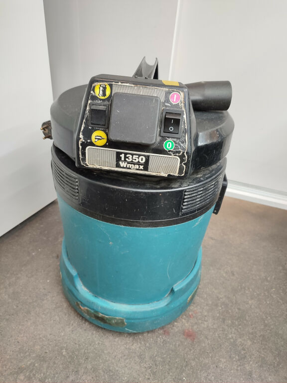 ODKURZACZ PRZEMYSŁOWY MAKITA 448 1350W
