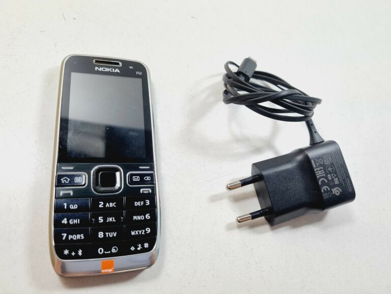 telefon-nokia-e52-orange-ladowarka-pulawska-26-warszawa