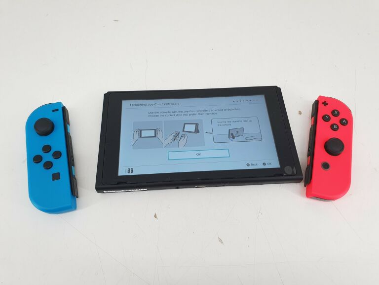KONSOLA NINTENDO SWITCH V2 OPAKOWANIE + ETUI