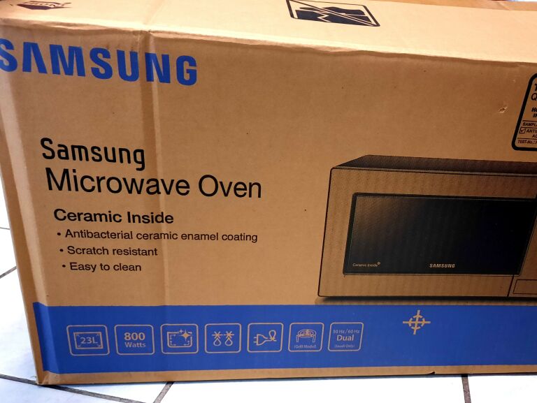 MIKROFALÓWKA SAMSUNG MS23F301TFK