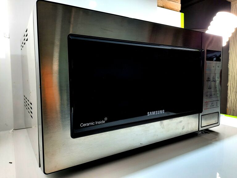 MIKROFALÓWKA SAMSUNG MS23F301TFK