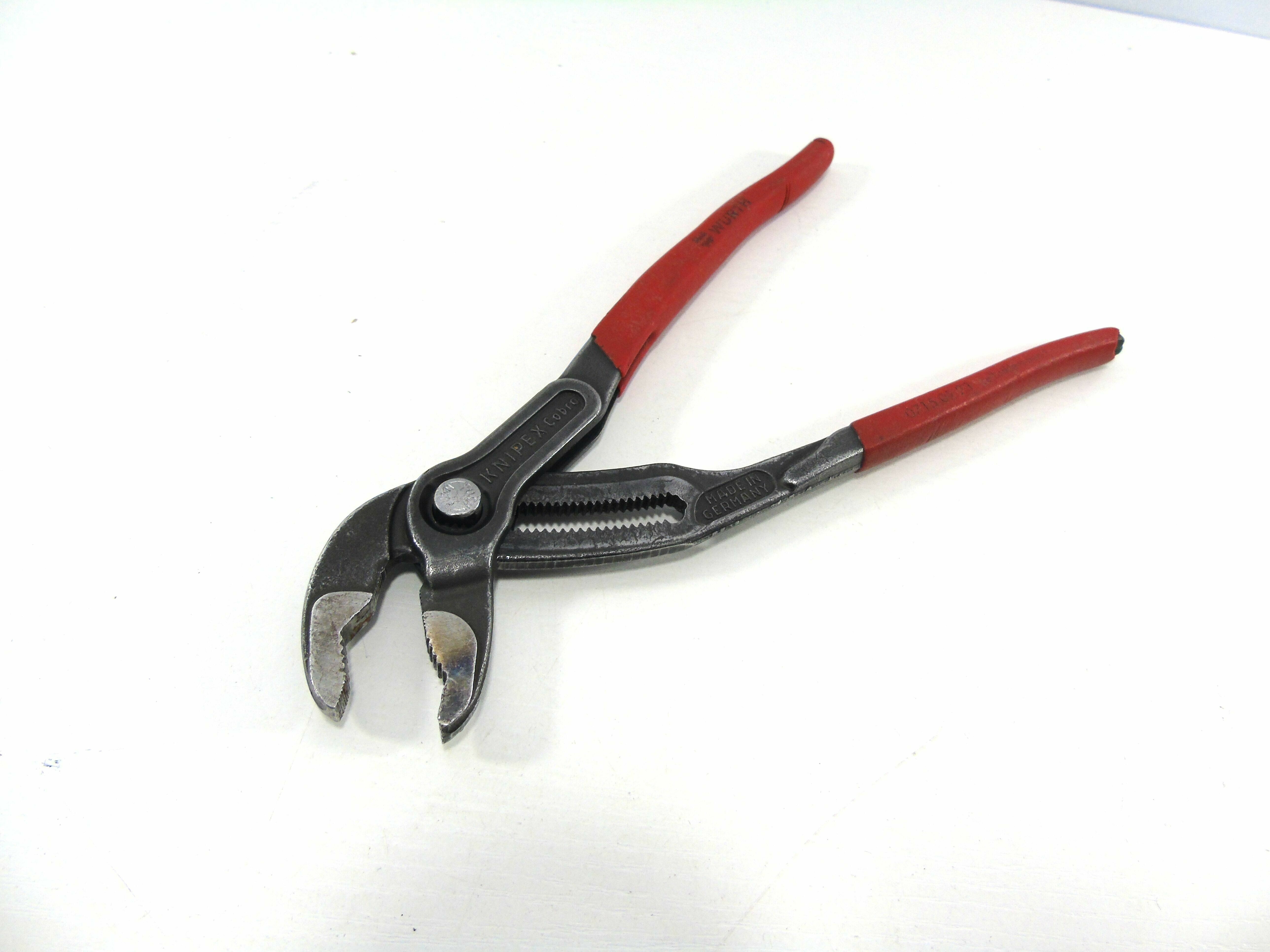 wurth-07150223-szczypce-nastawne-250-mm-plac-wolnosci-6-zuromin