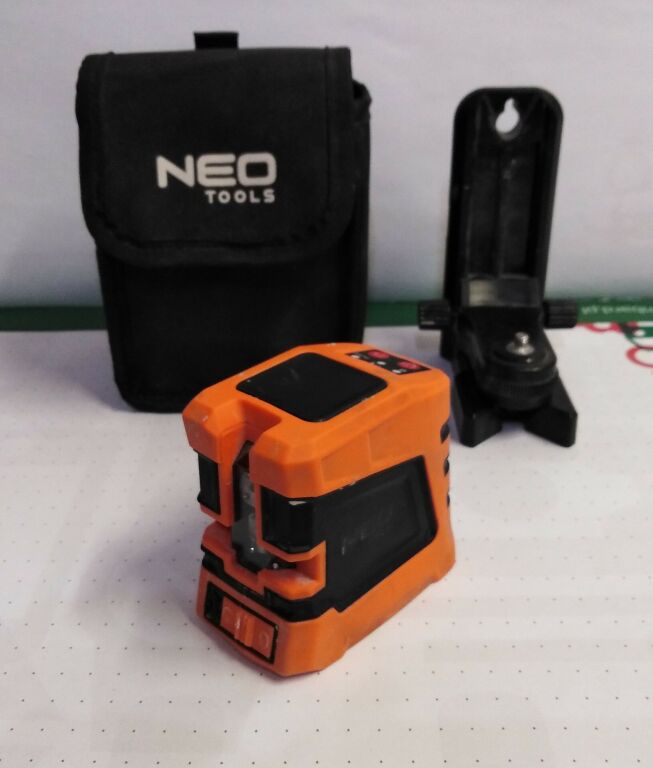 LASER KRZYŻOWY NEO TOOLS 75-101