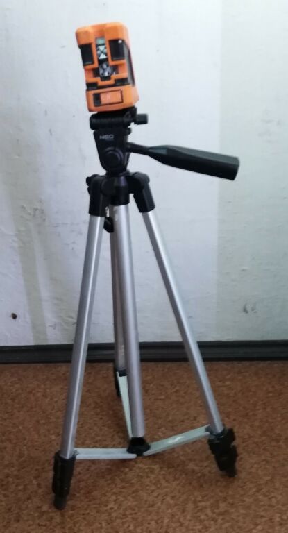 LASER KRZYŻOWY NEO TOOLS 75-101