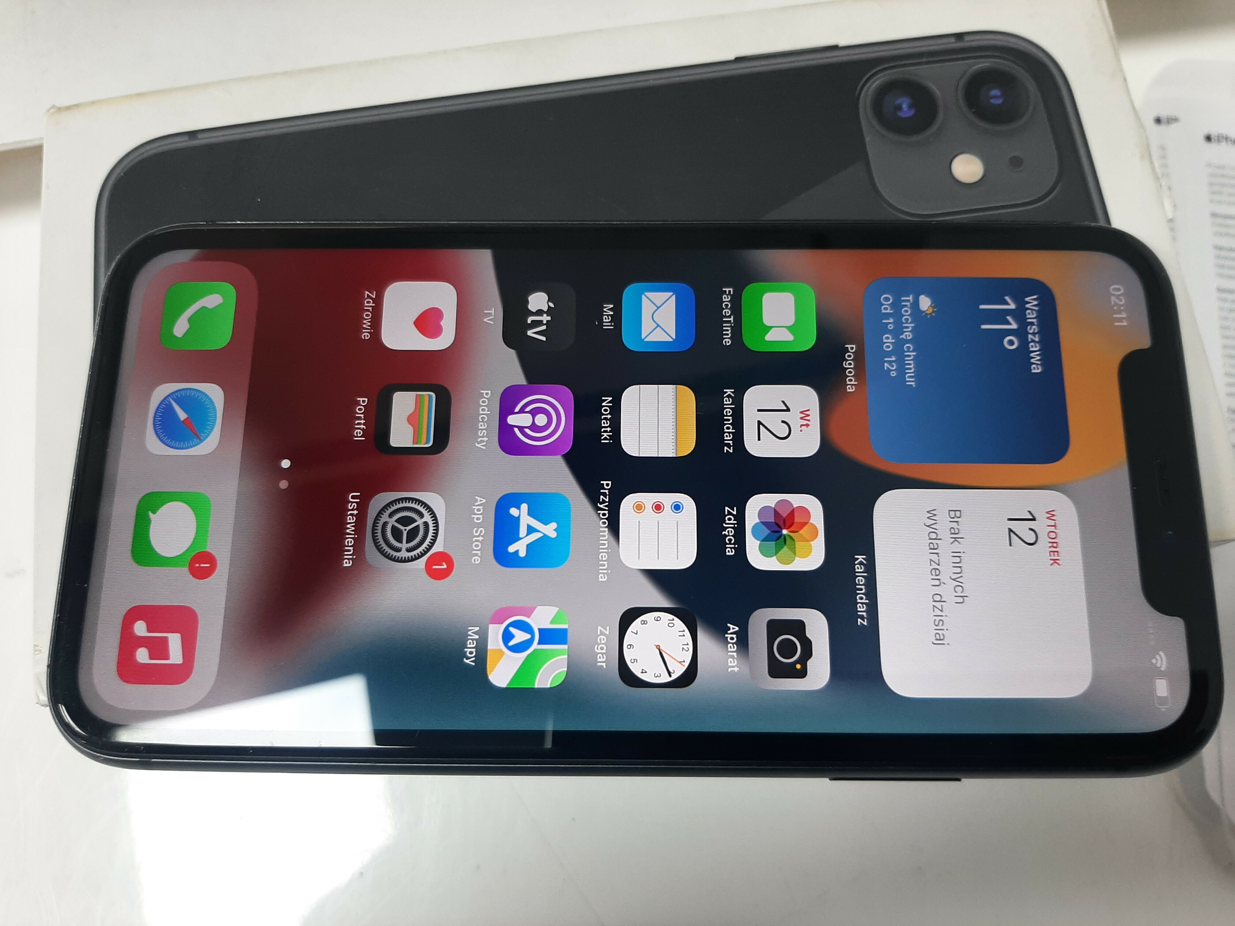 telefon-apple-iphone-11-128gb-bateria-87-opis-slowackiego-17-katowice
