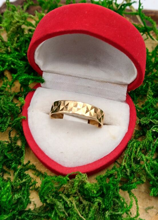 zlota-obraczka-p585w340g-material-zolte-zloto