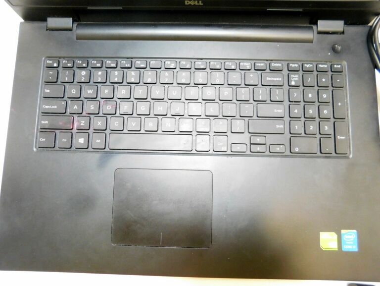 DELL INSPIRON 5749 I7-5500U 8GB 17,3 FULLHD 256GB