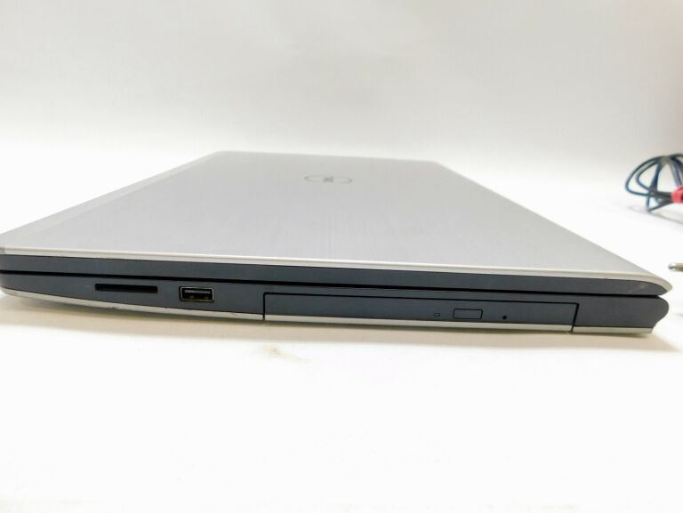 DELL INSPIRON 5749 I7-5500U 8GB 17,3 FULLHD 256GB