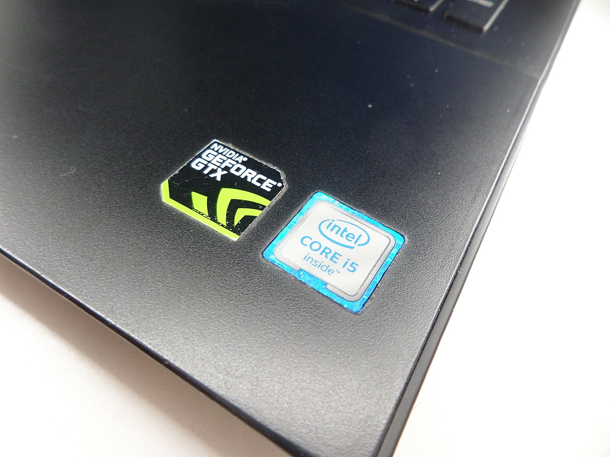 laptop-dell-inspiron-p65f-i58ram256ssd-kod-producenta-p65f001