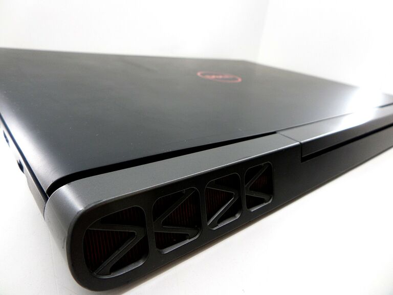 laptop-dell-inspiron-p65f-i58ram256ssd-typ-dysku-twardego-ssd