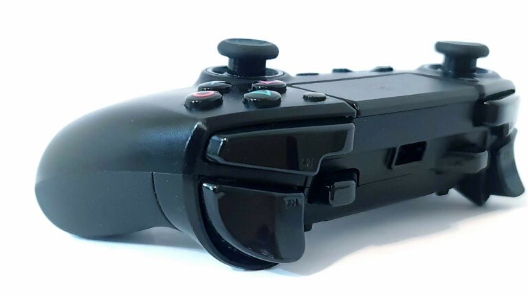 PAD PS4/PC RAZER RAIJU TOURNAMENT EDITION