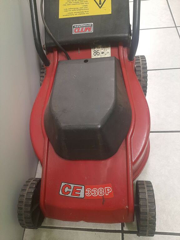 KOSIARKA ELEKTRYCZNA CE 338P
